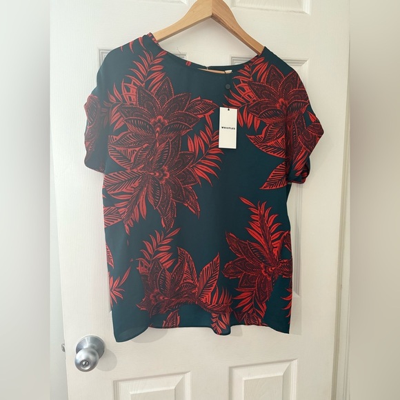 Whistles NWT Palmyra print top size medium red green - Picture 1 of 13